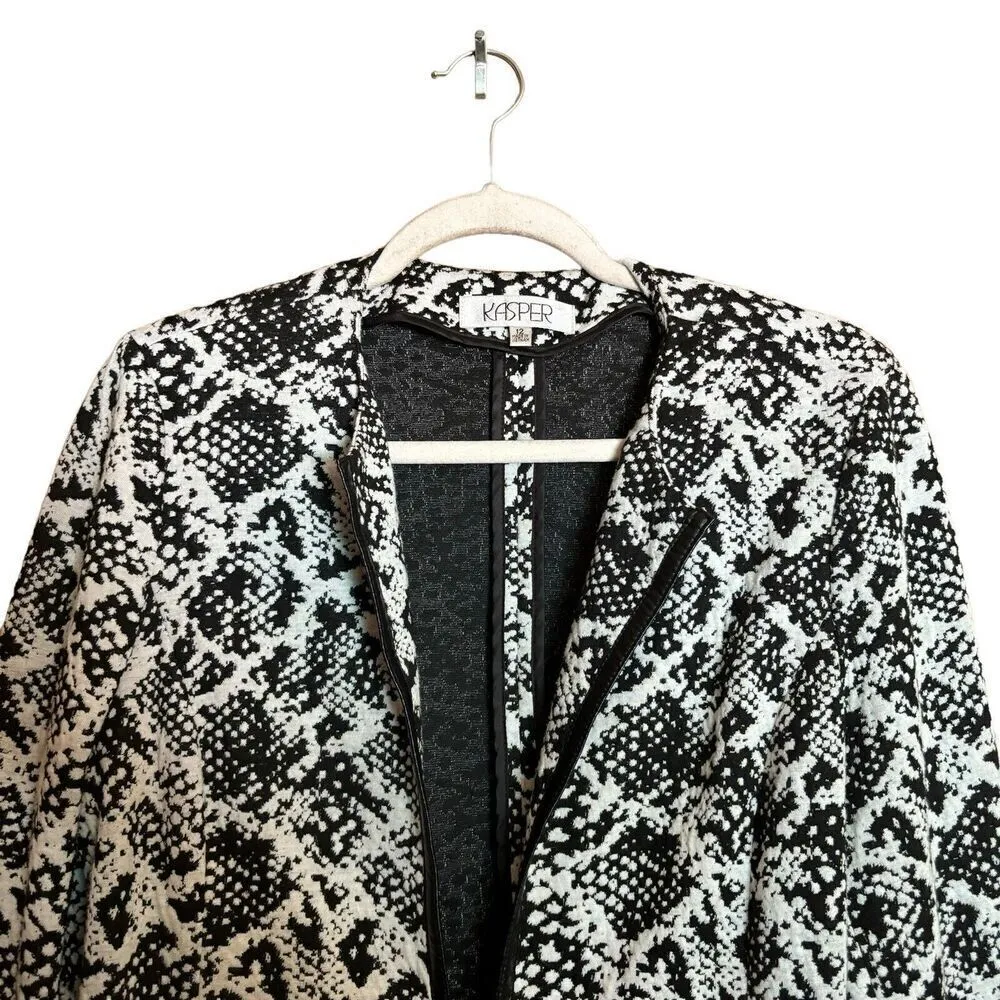 KASPER Blazer Womens 12 Black White Print Soft Shell Hidden Pockets Jacket - Image 2