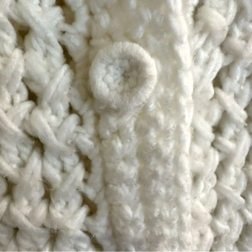 VTG hand crocheted, 100% virgin acrylic, white shawl by English Village OS Size undefined - Image 10