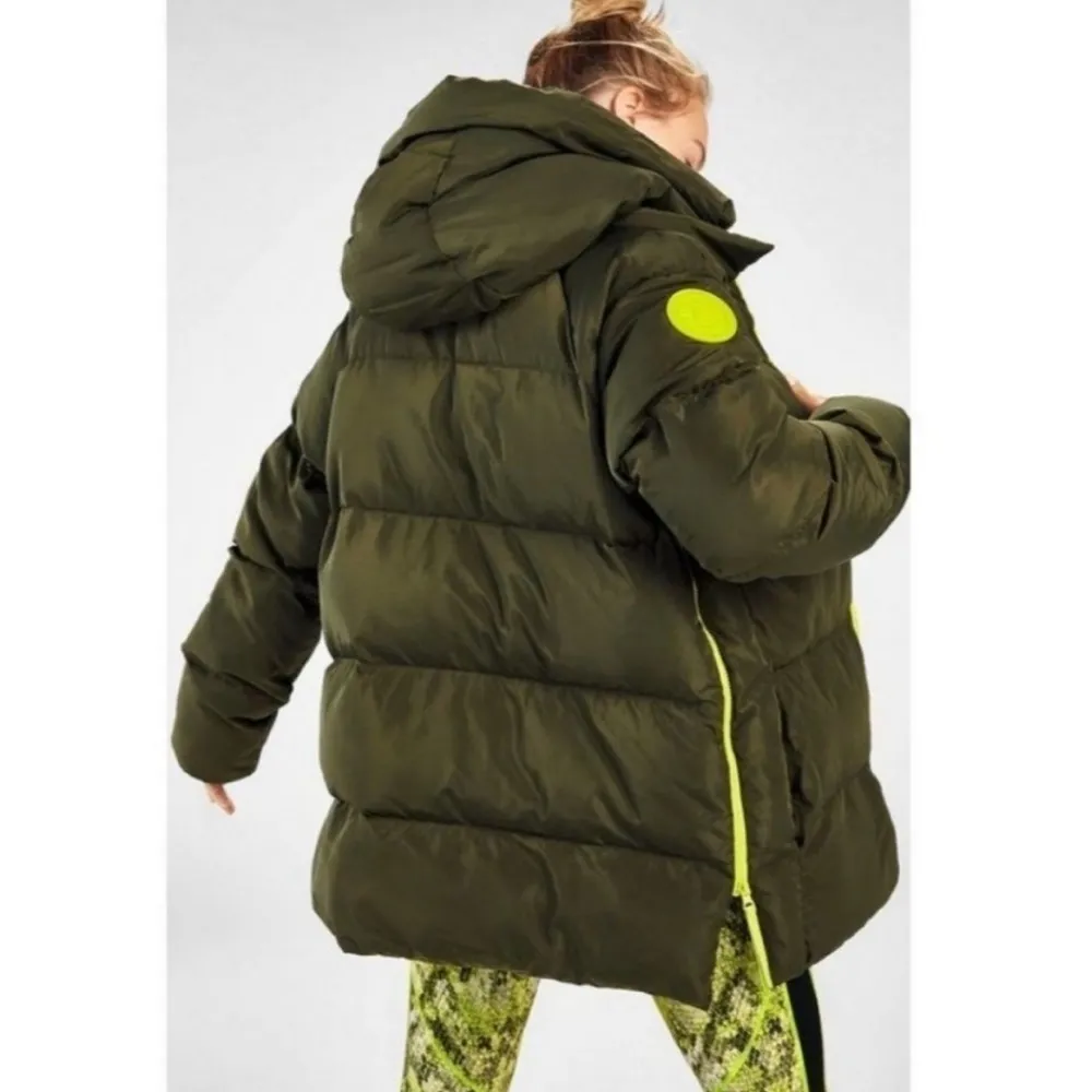 Fabletics Maia Voyage Quilted Puffer Coat - Image 3
