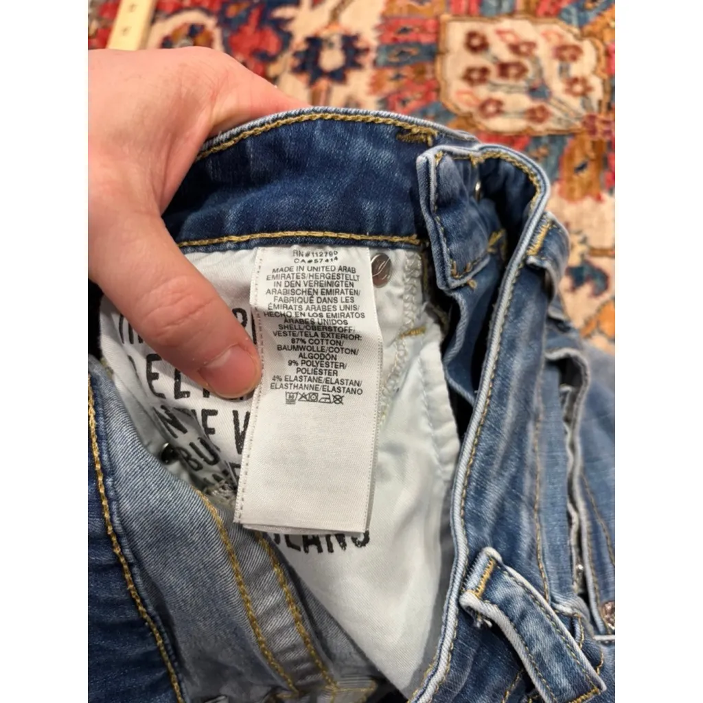 True Religion Jennie Curvy Mid Rise Denim Shorts Size 26 Blue Distressed Fold He - Image 7