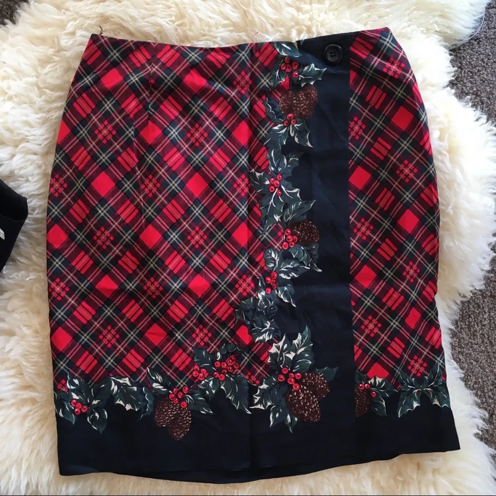 2 Piece Vintage Christmas Vest & Faux Wrap Skirt Size M - Image 2