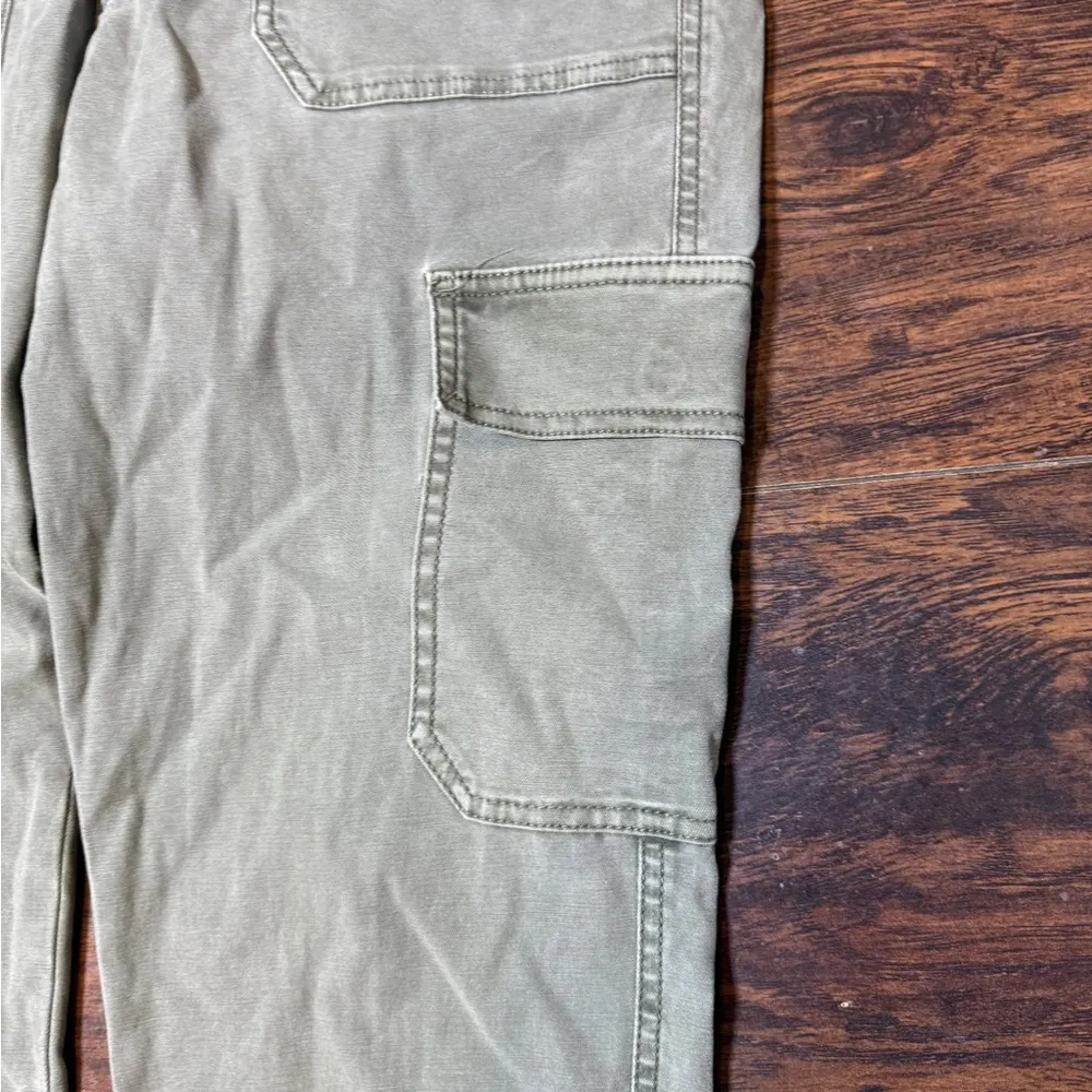 J Crew Olive Green Straight Leg Cargo Cropped Pants 27 - Image 7