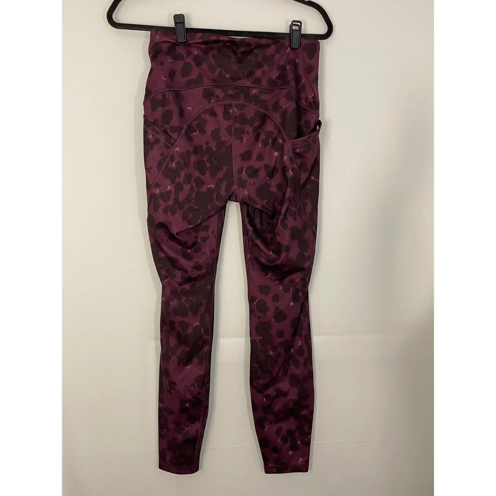 All in Motion Leopard Print High Waist Pocket Leggings Burgundy Women's Size - Image 7