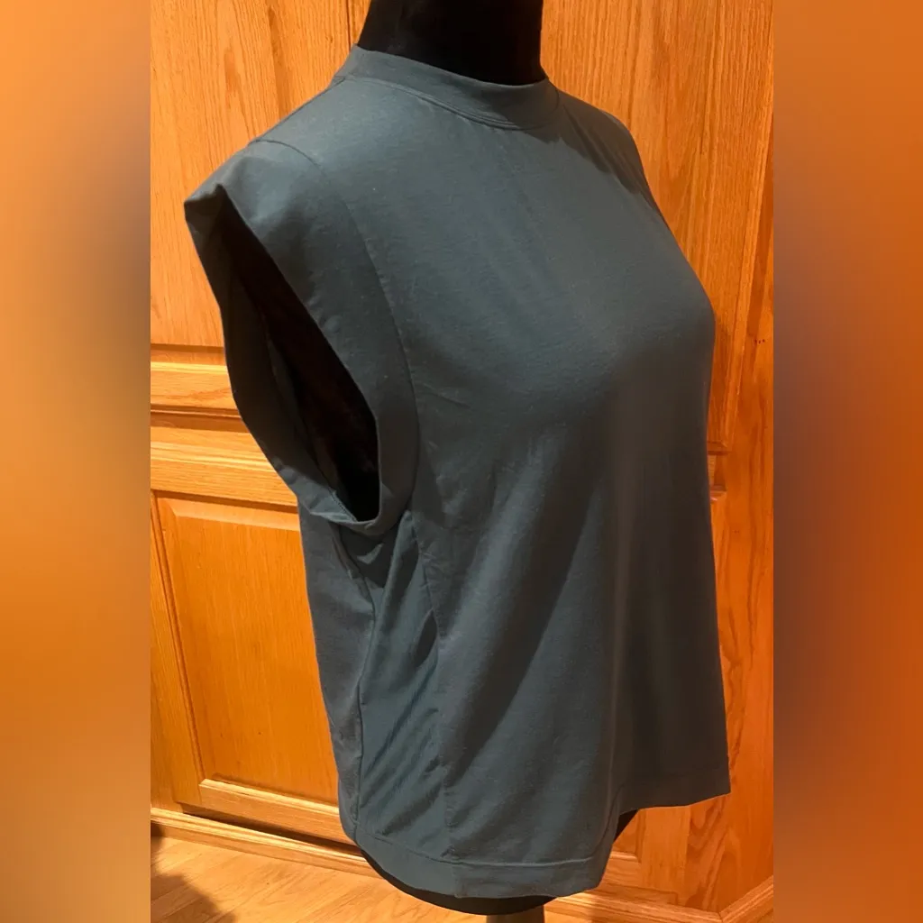 Sweaty Betty Breathe Easy Boxy-Fit Stretch-Jersey T-Shirt Top Green Size Small - Image 6