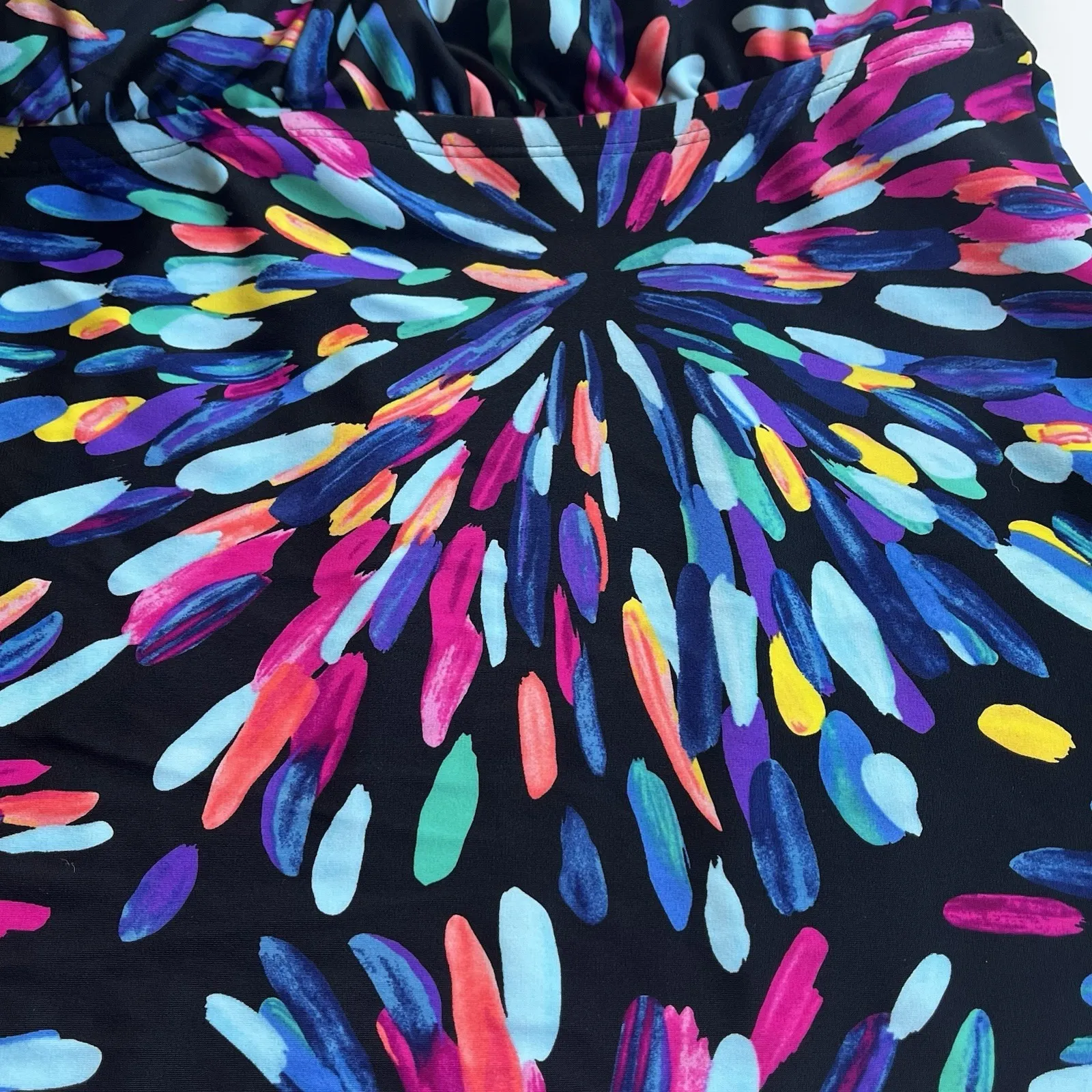 Rose Marie Reid Tankini Swimsuit Top Women L 12 D Cup Tank Black Pink Print - Image 3