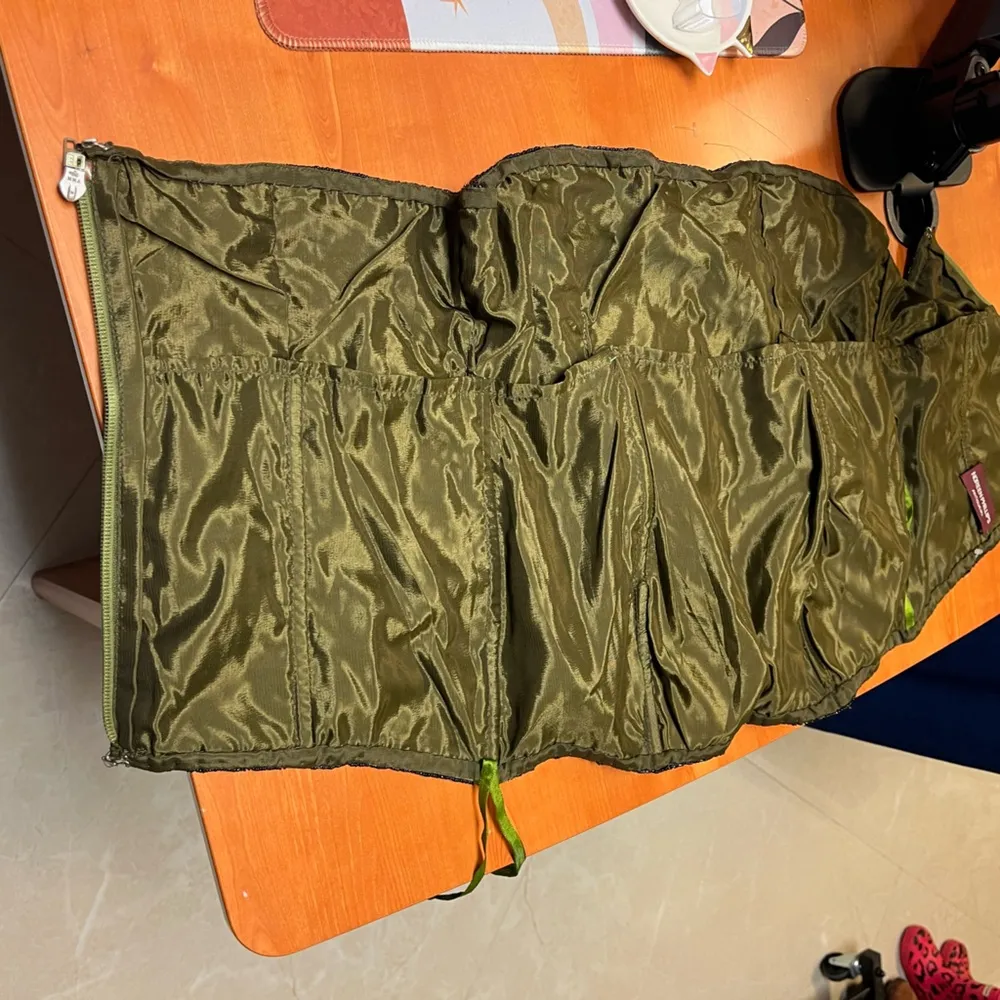 Noreen Phillips VTG Hand Embroidered Glass Beaded Floral Corset Top Olive Green Size M - Image 11