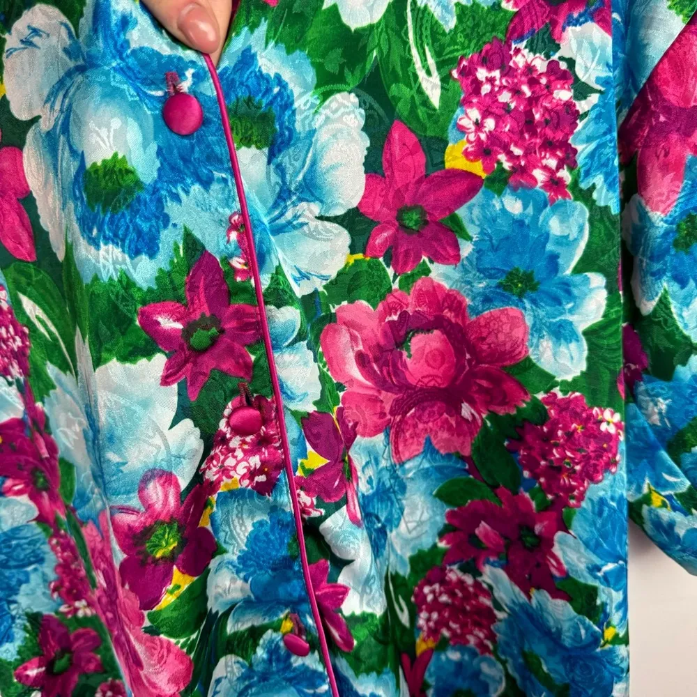 Vtg Victoria’s Secret Satin Abstract Floral Button Down Sz M/L Pajama Tunic - Image 8