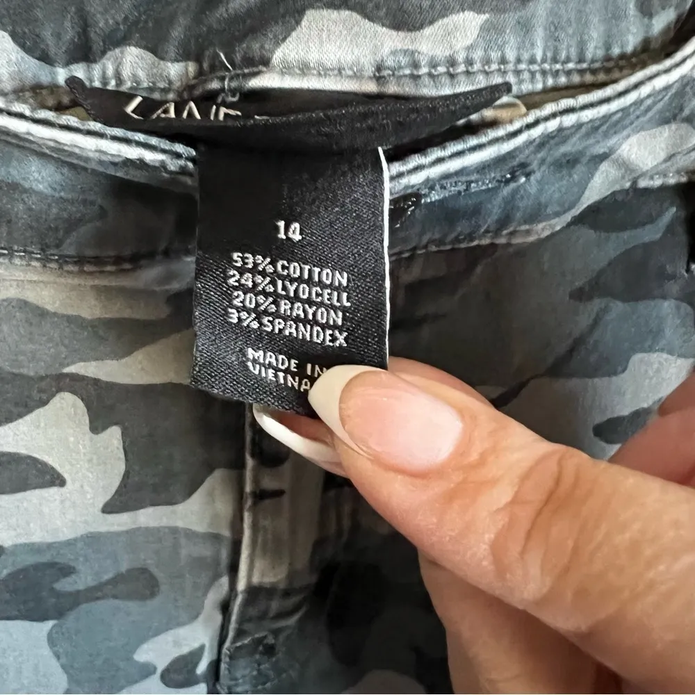 Lane‎ Bryant Gray Camo Soft Skinny Crop Pants - Image 6