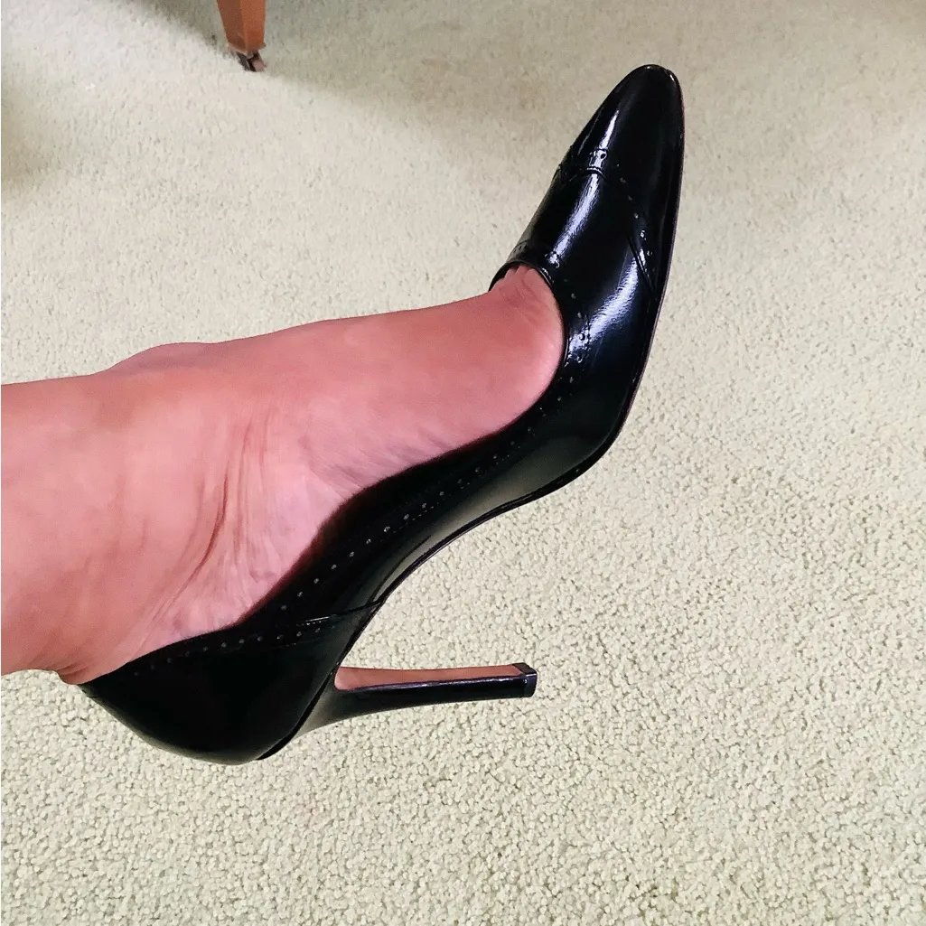 DRESSY MANOLO BLAHNIK HEELS 🌹🌹🌹 - Image 4