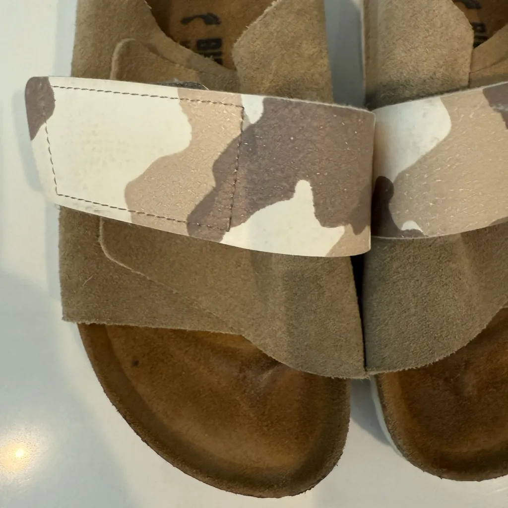 Birkenstock Kyoto Gray Taupe Suede Slides with Camo Camouflage Strap Size 40 - Image 5