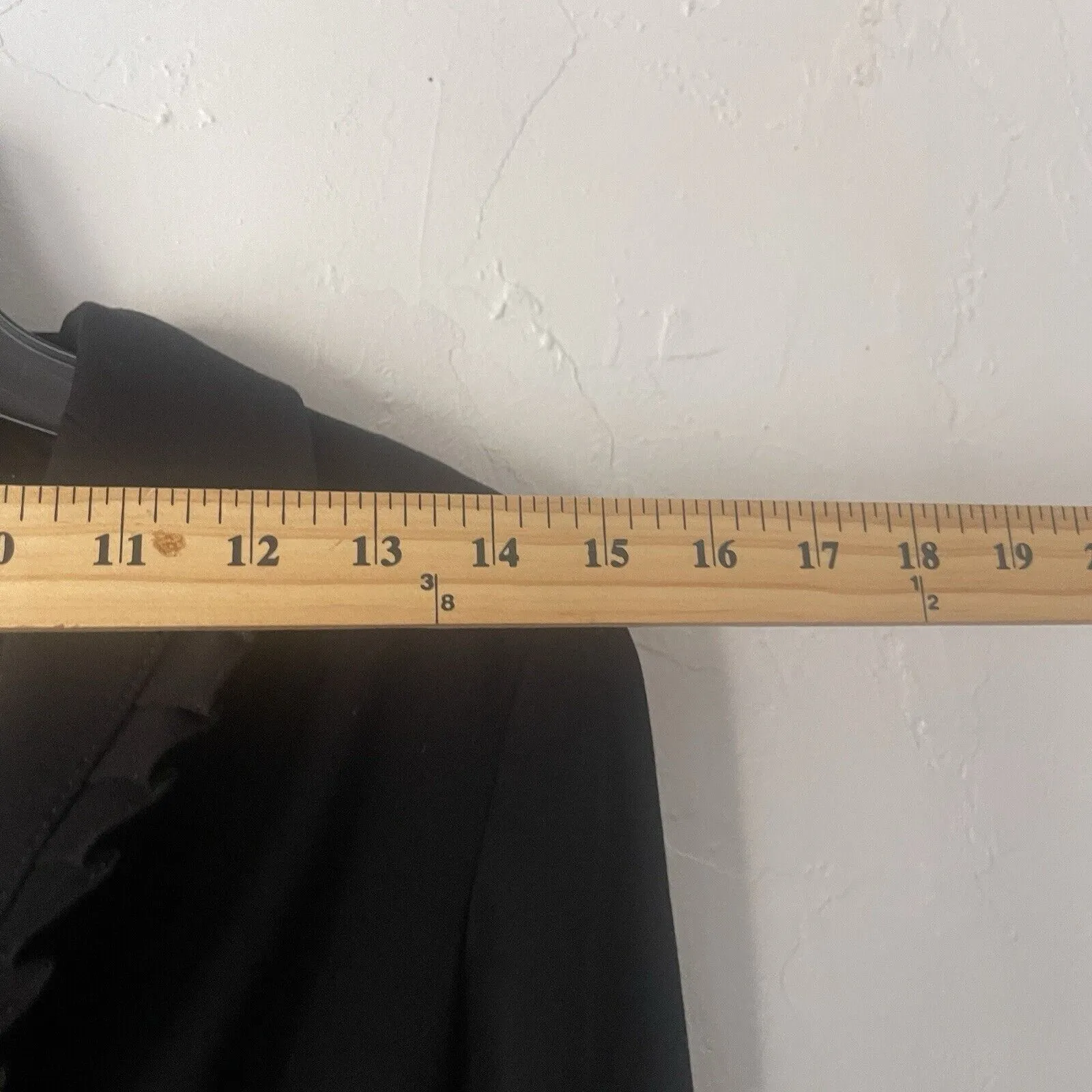 White‎ House Black Market Women's Size 00 Black Ruffle 2 Button Blazer Jacket - Image 9