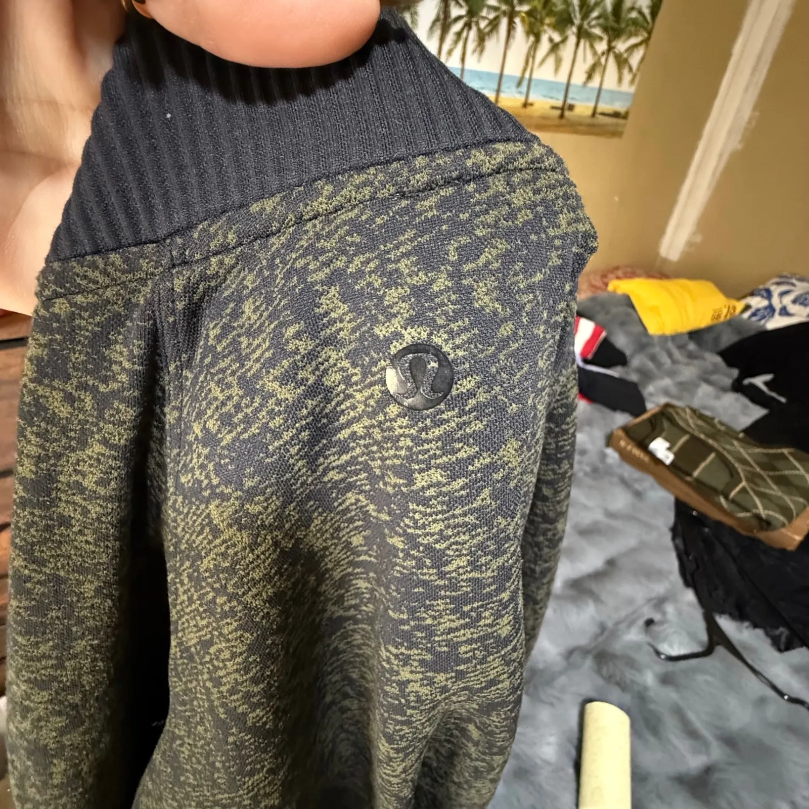 Lululemon Rest Less Black Green Half Zip Pullover Top Sz 8 Active Running Layers - Image 5