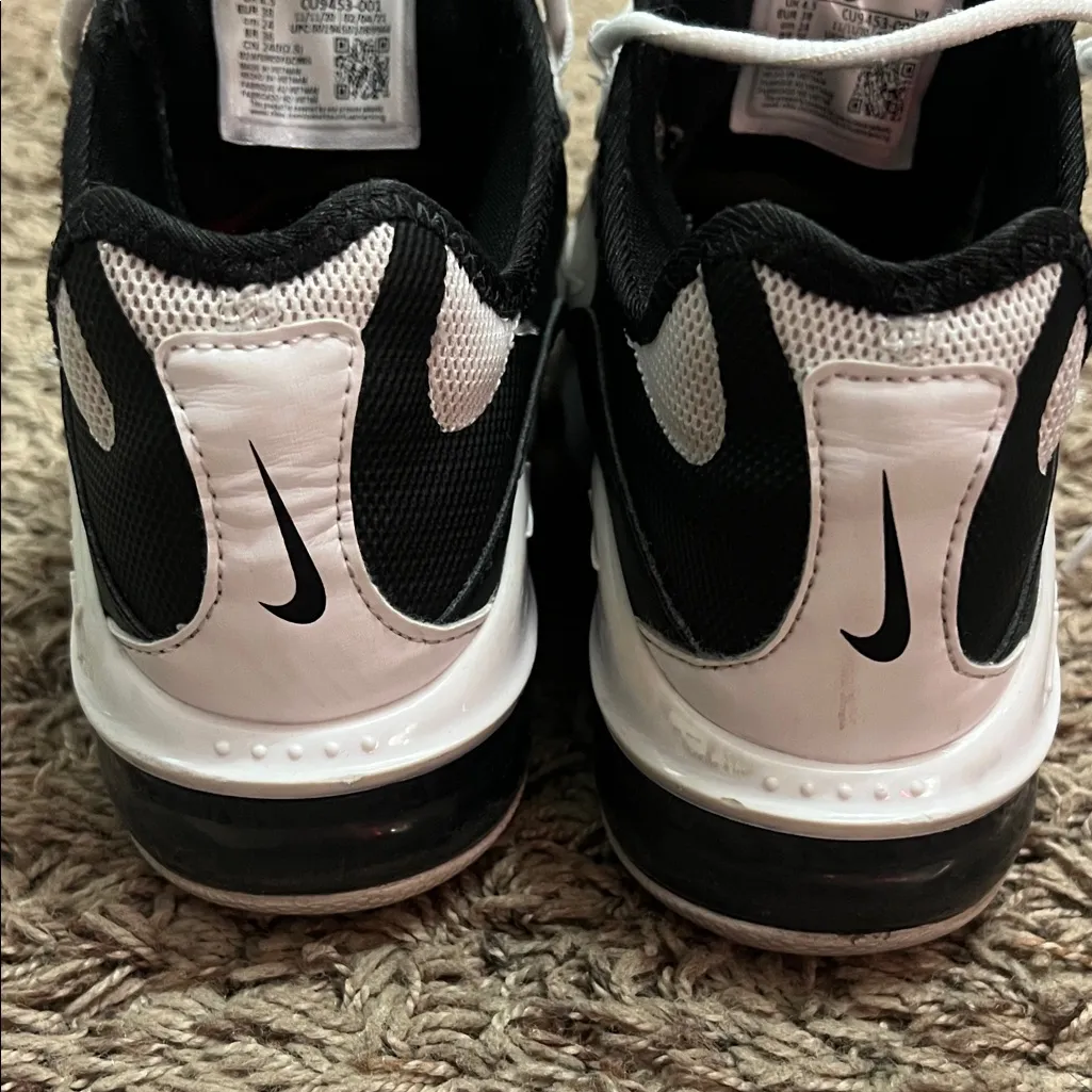 Nike Air Max Infinity 2 Black and White Athletic Shoes - Image 6