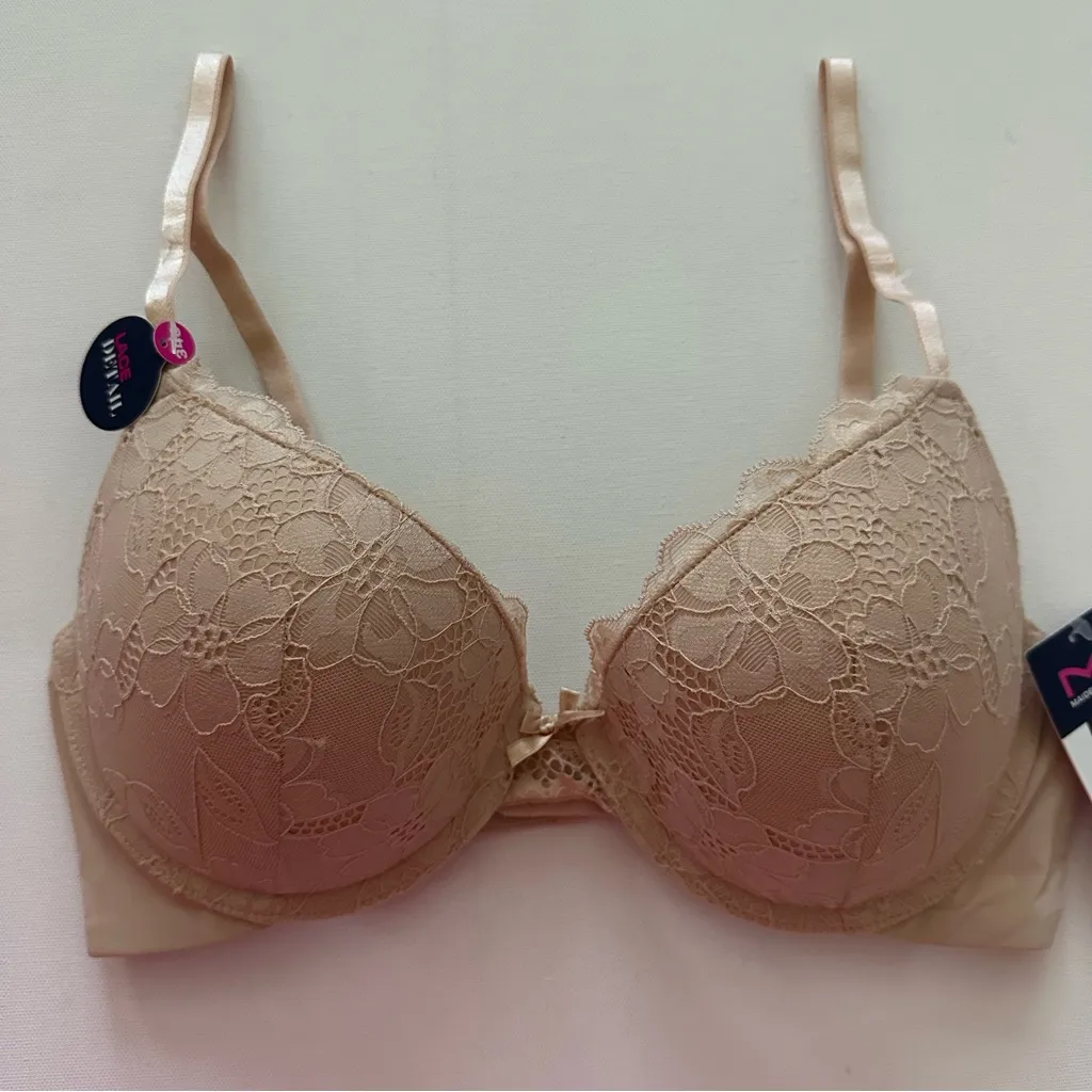 Maidenform Comfort Push Up Bra Size 34C - Image 2