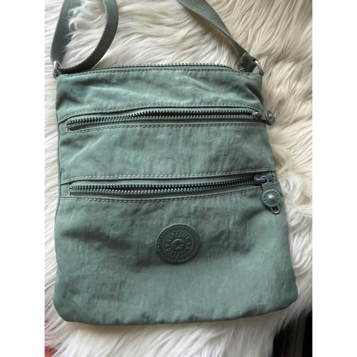 Kipling Lightweight  Sage Green Crossbody Shoulder Bag - Image 3
