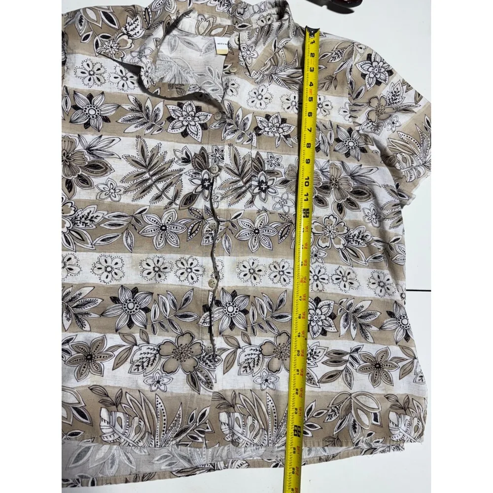 Alfred Dunner Floral Button Down Shirt Short Sleeve Neutral Print 18W - Image 6