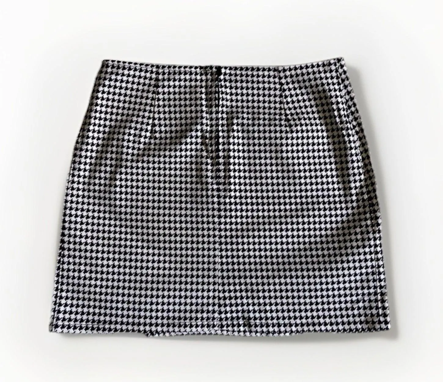 Motel Rocks Houndstooth Mini Skirt Black White Slit Front Size M Midrise - Image 3