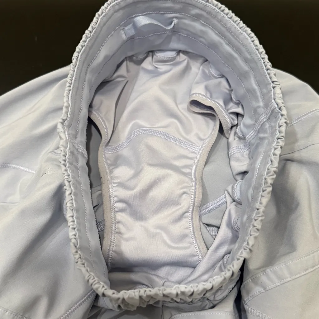 LULULEMON Track That Mid-Rise Lined 5” Shorts in Gravel Dust Blue Lavender Sz 2 - Image 9