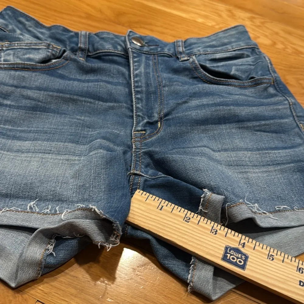 American Eagle outfitters super stretch hi-rise shortie jeans size 6. - Image 7