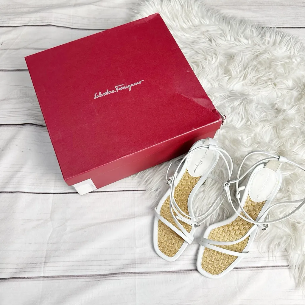 🆕 Salvatore Ferragamo Egadi‎ 85 Leather Sandal in White Size 8.5 - Image 2