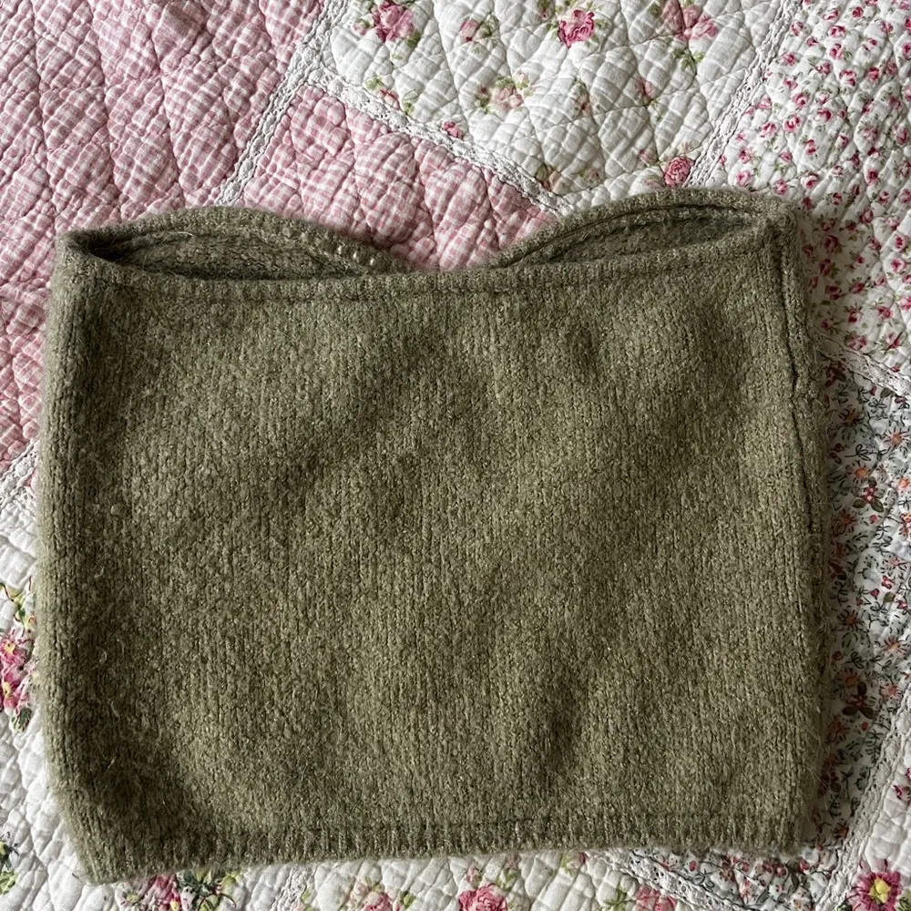 Zara Olive Knit Top - Image 4