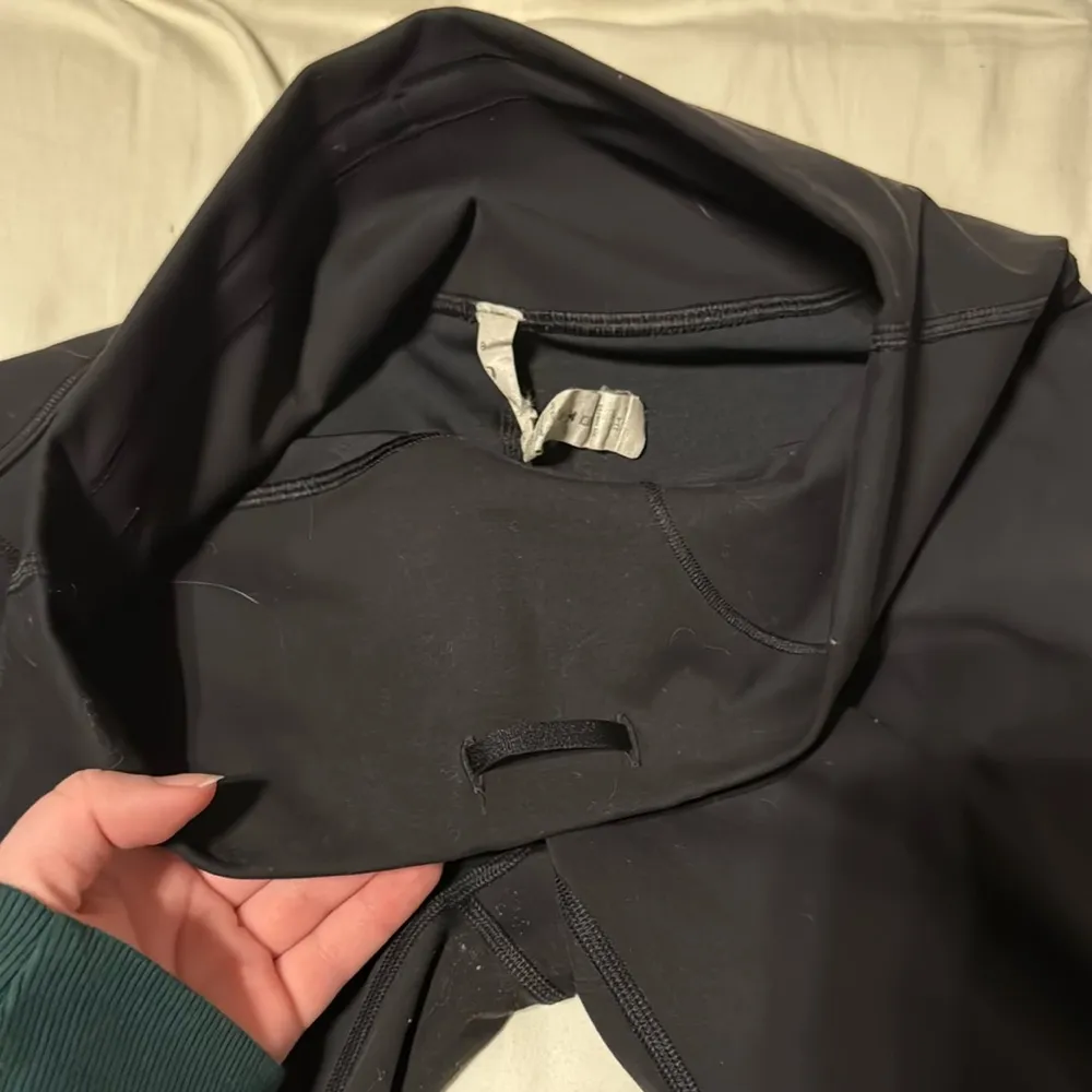 Lululemon Wunder Under leggings - Image 2