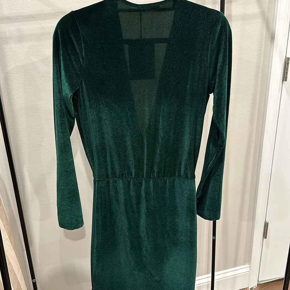 Zara Green Velvet like Long sleeve Dress - Image 4