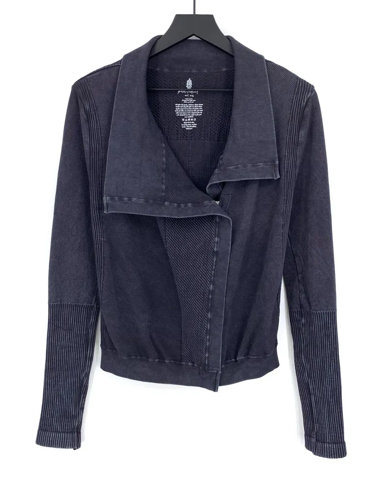 FREE PEOPLE MOVEMENT Seamless Mercury Moto Jacket Navy M/L Blue Size M - Image 1