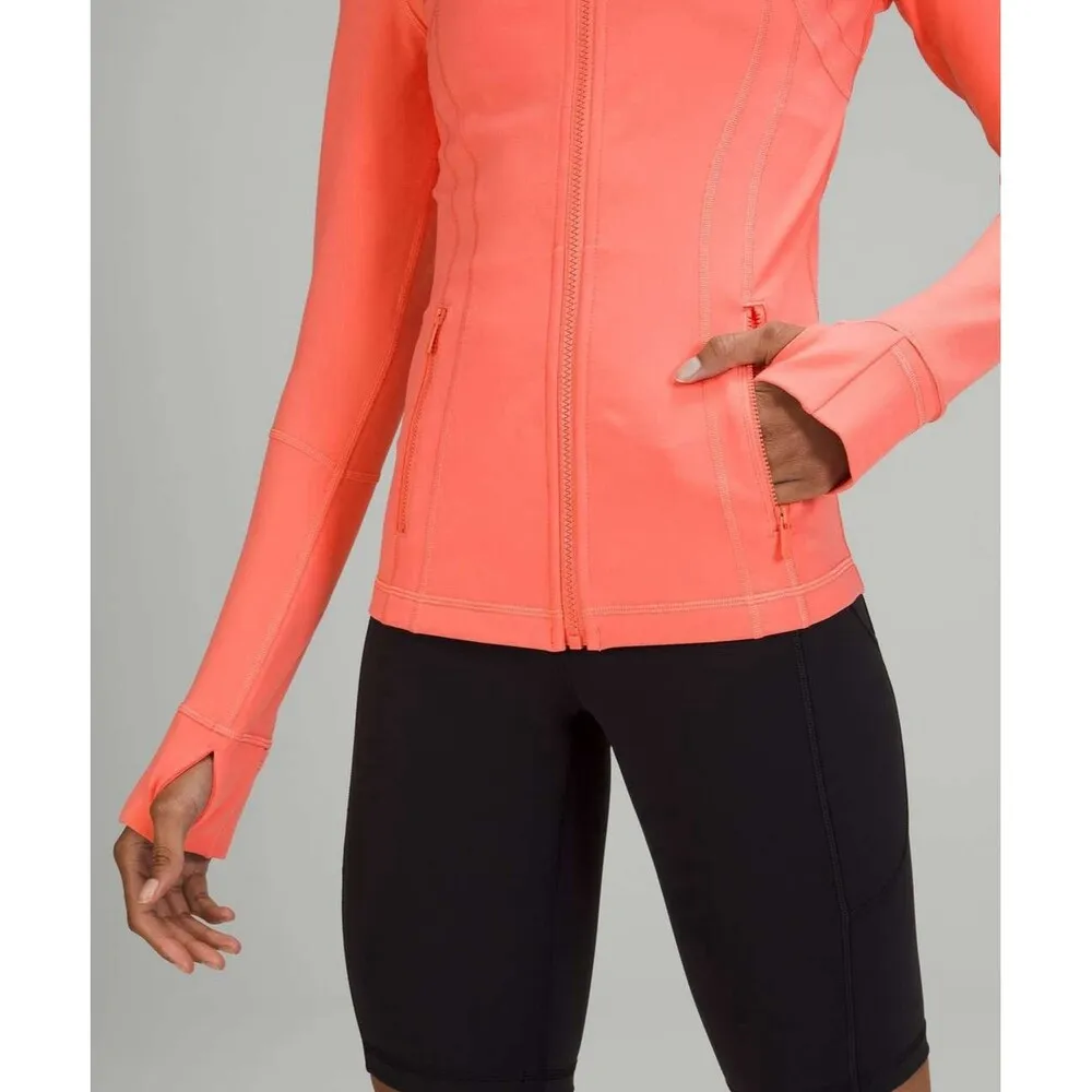 NWT Lululemon Define Jacket *Luon Size 4 Raspberry Cream RPCR - Image 3