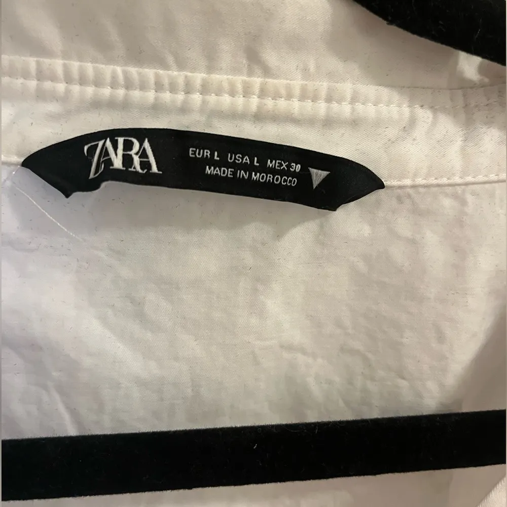 ZARA white cropped bottom up blouse - Image 10