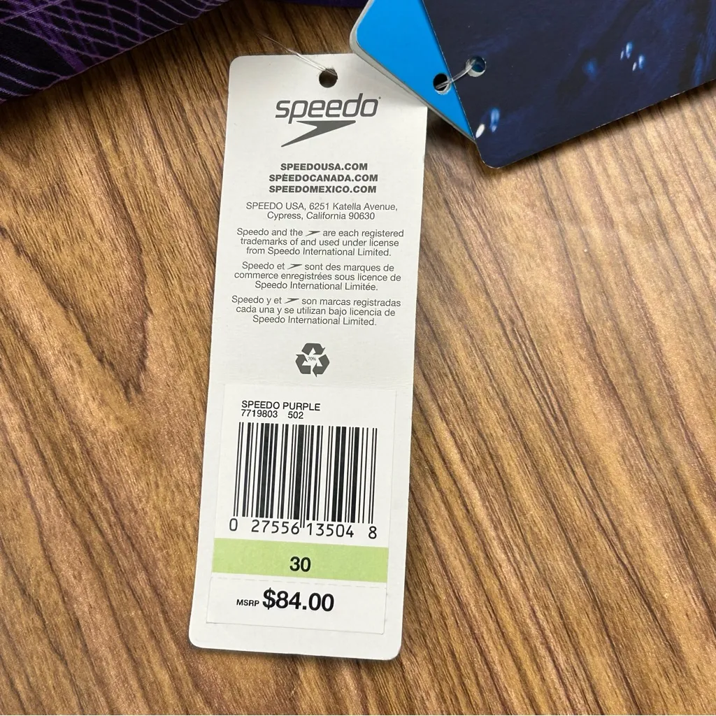 Speedo Endurance+ Swimsuit NWT - Size 30 - Image 11