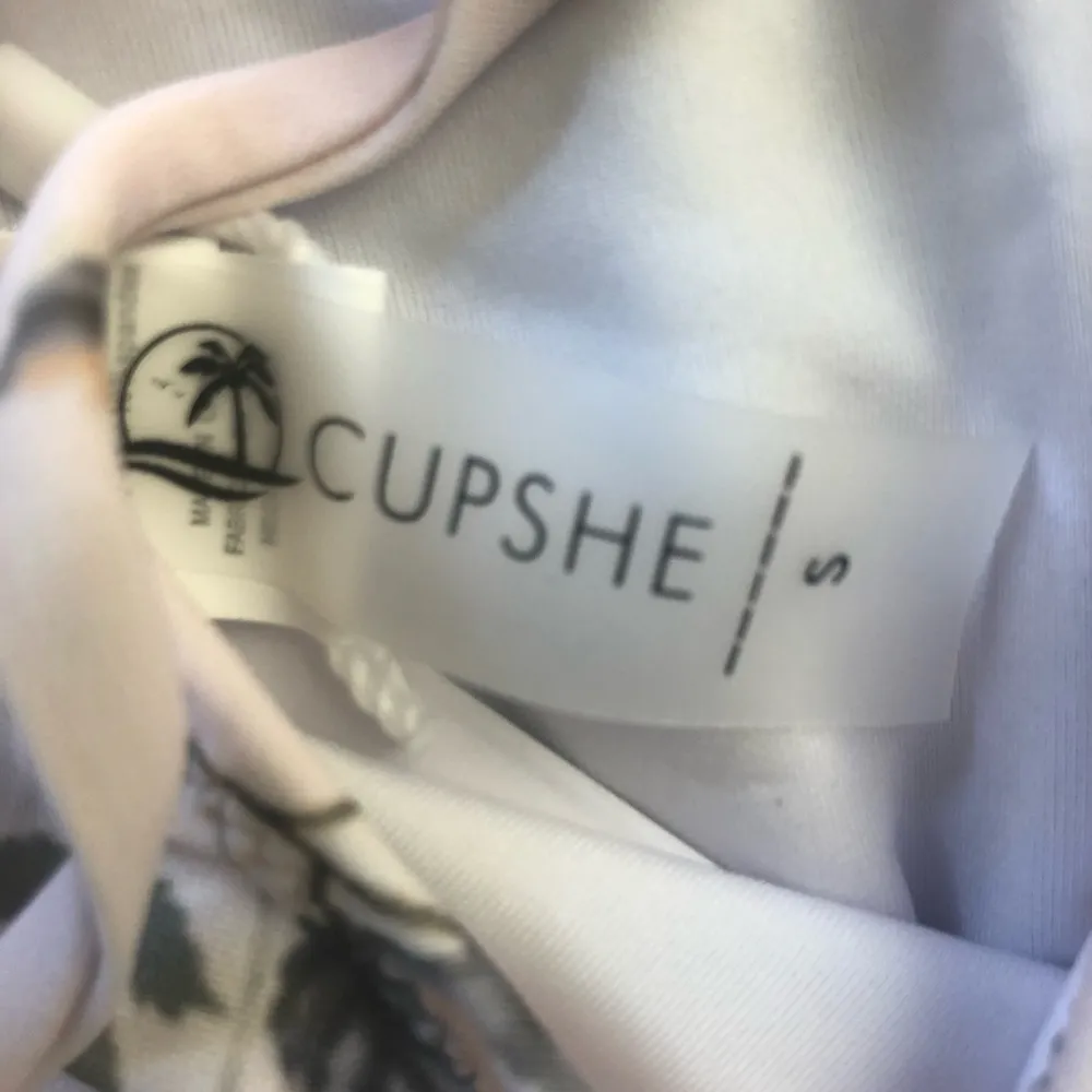 One Piece Feminine Swimsuit Sz. S Pastel Pink Floral Print Padded Bra - Image 5