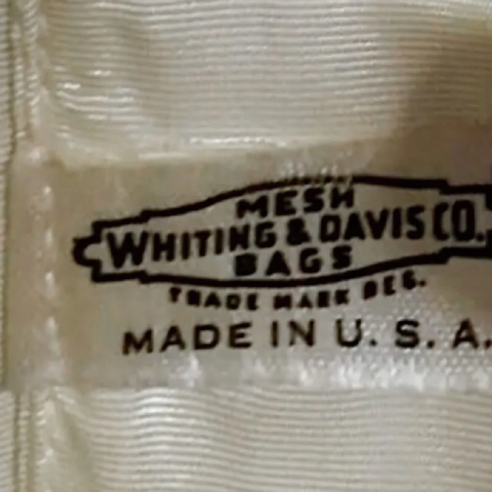 WHITING & DAVIS 1940’s Cream Metallic Mesh Clutch - Image 10