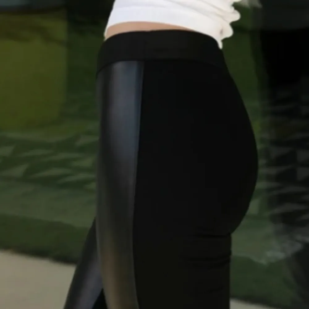 NWT Bailey/44 Pfeiffer Eco Leather Legging Pants Black Size XS Retail $158.00 - Image 3