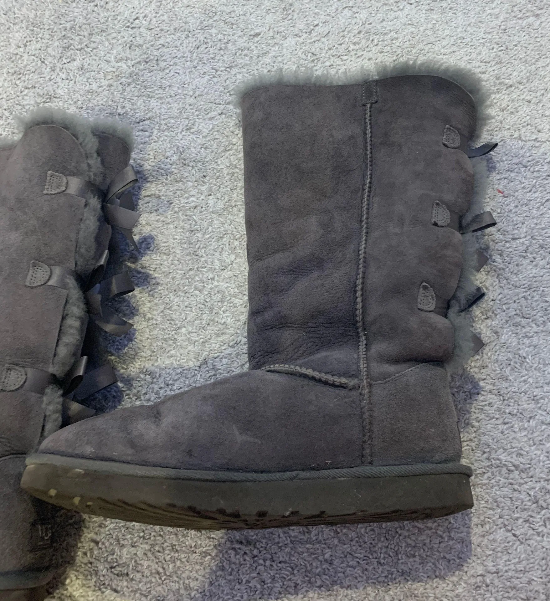 UGG grey Tall Boot With Bows - Image 5