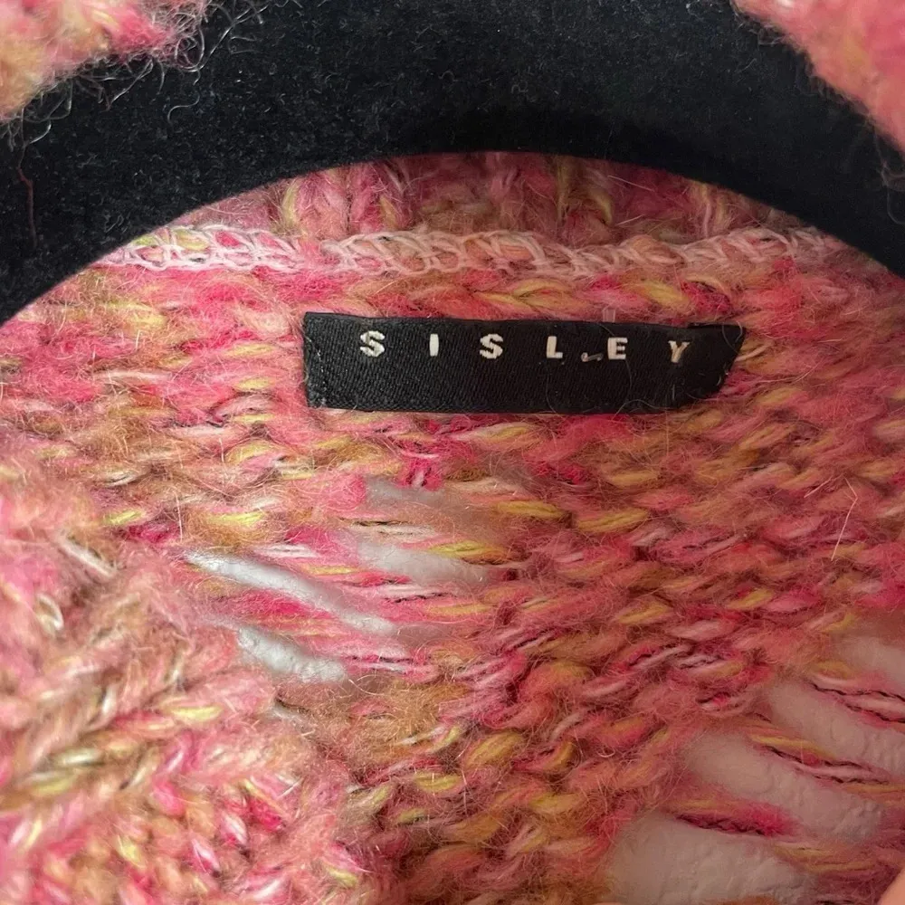 VINTAGE Sisley Open Knit Mock Neck Sweater Poncho in Pink Multi OS Size undefined - Image 4