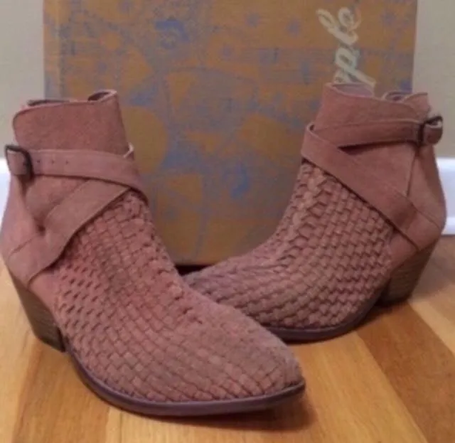 'Venture' Woven Suede Ankle Boots - Image 2