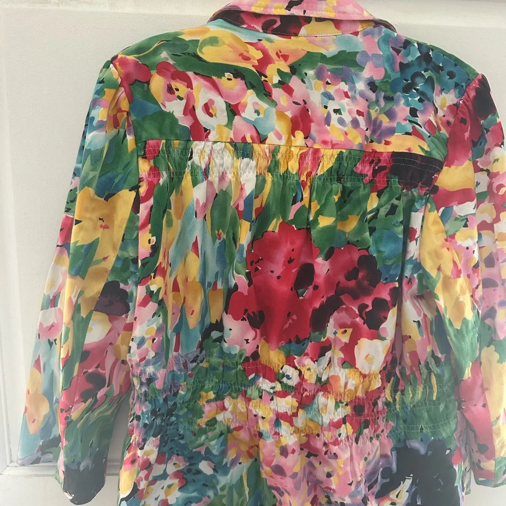 Red and Pink Abstract Floral Blazer Size undefined - Image 2