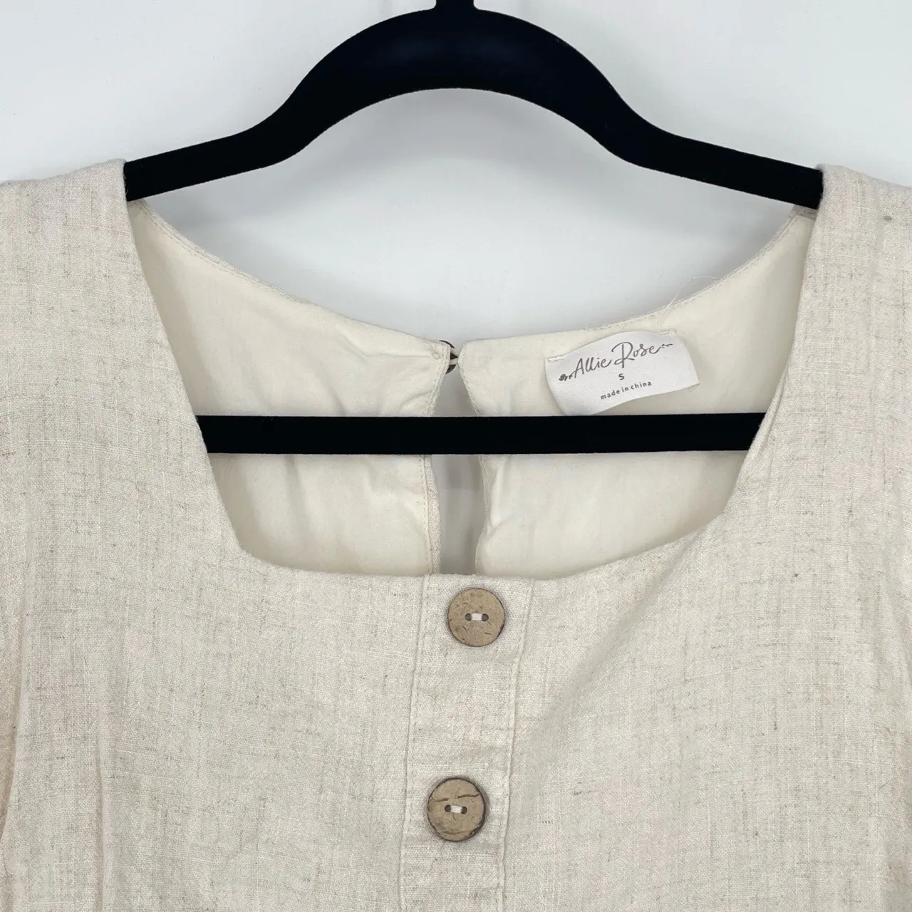 Allie Rose Linen Blend Cottage Core Scoop Neck Soft Romper‎ Size Small - Image 4