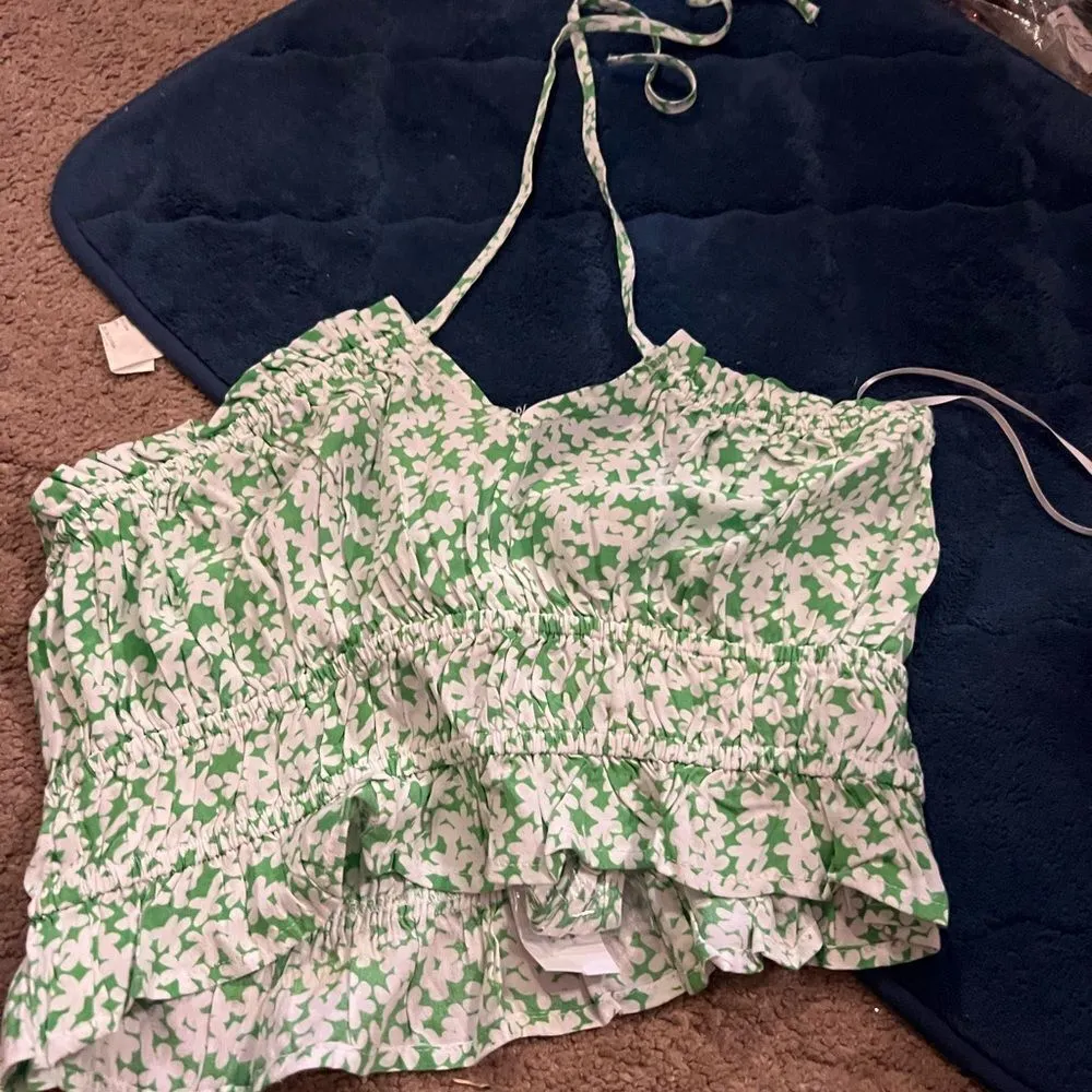 Garage Milena Shirred Top small NWT - Image 4