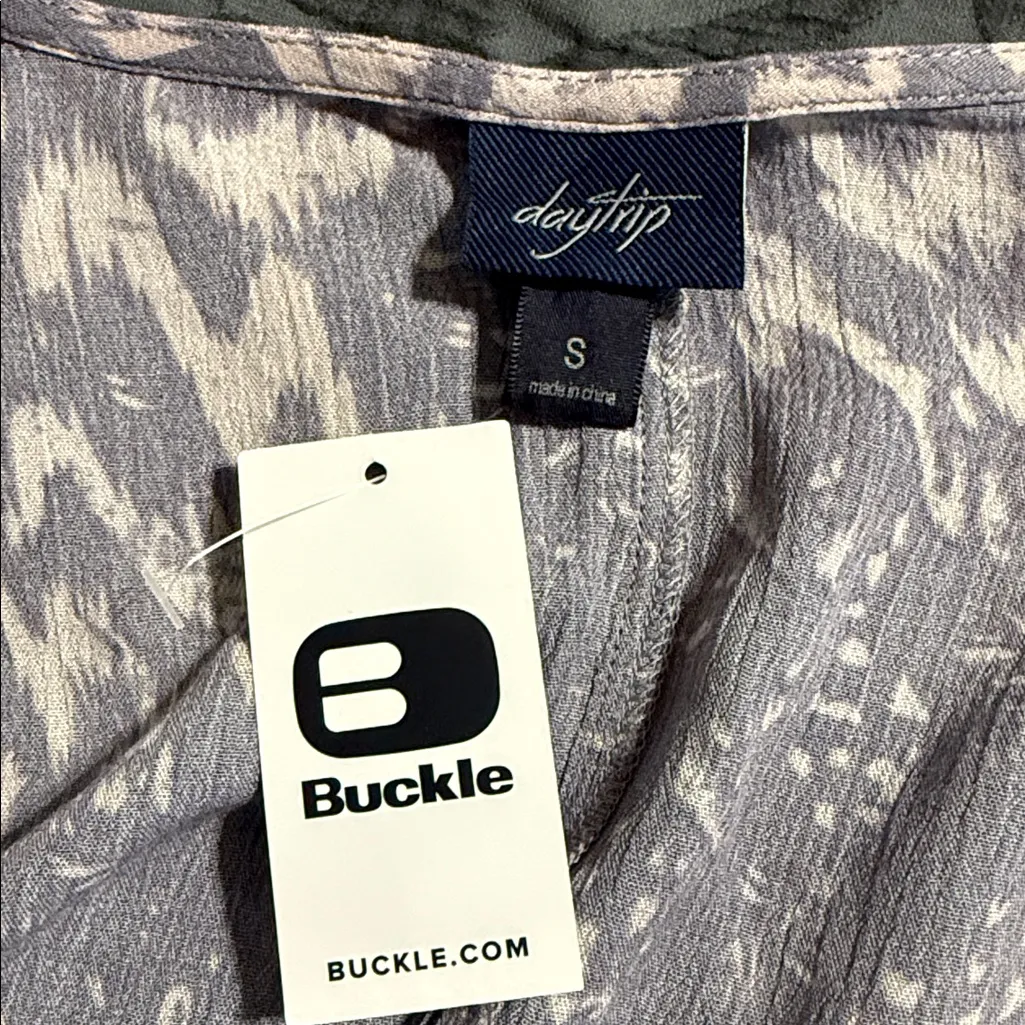 Daytrip small Buckle woven front tie kimono short sleeve mauve dolman sleeve new - Image 7