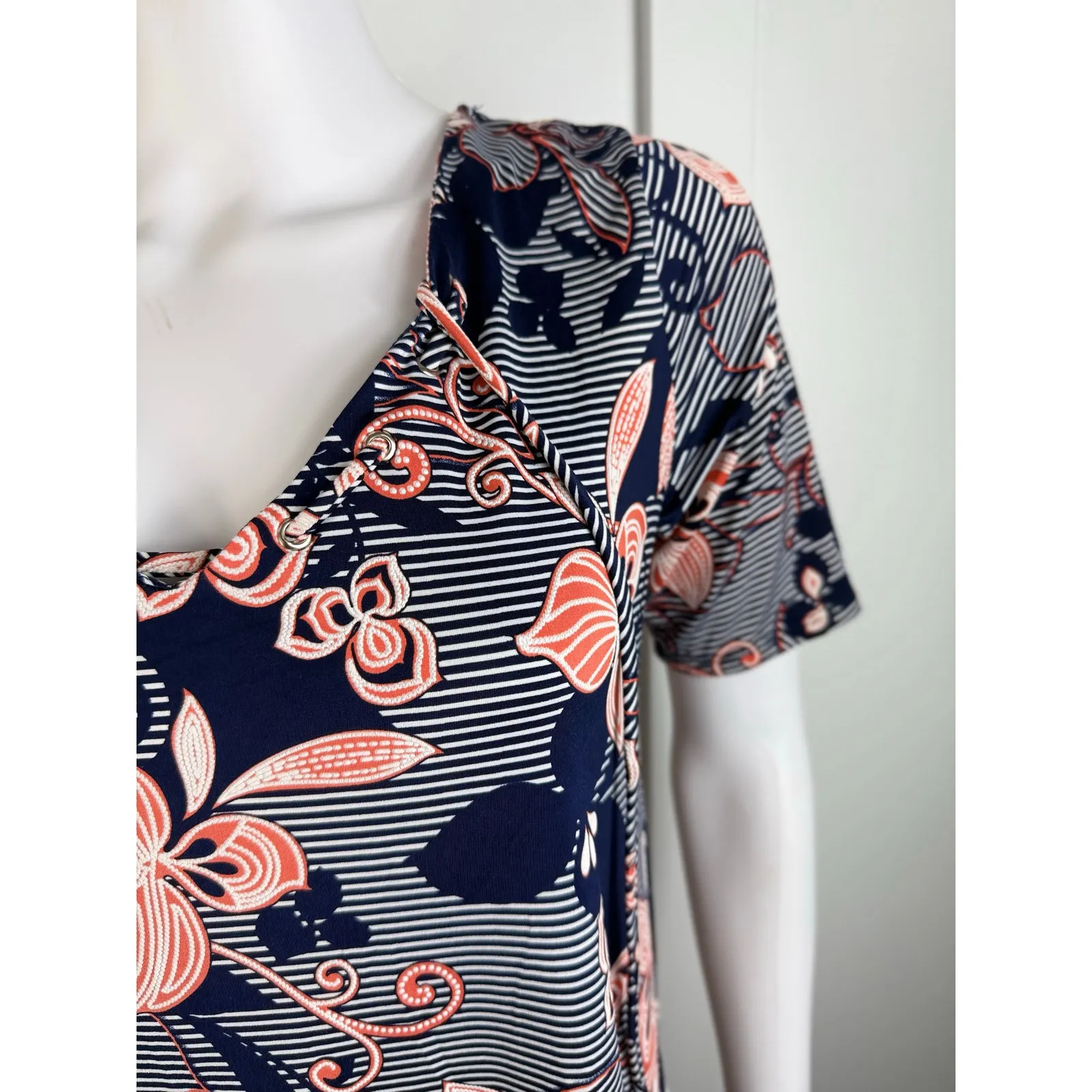 Cute Women’s Dress Size M Orange Size M - Image 2