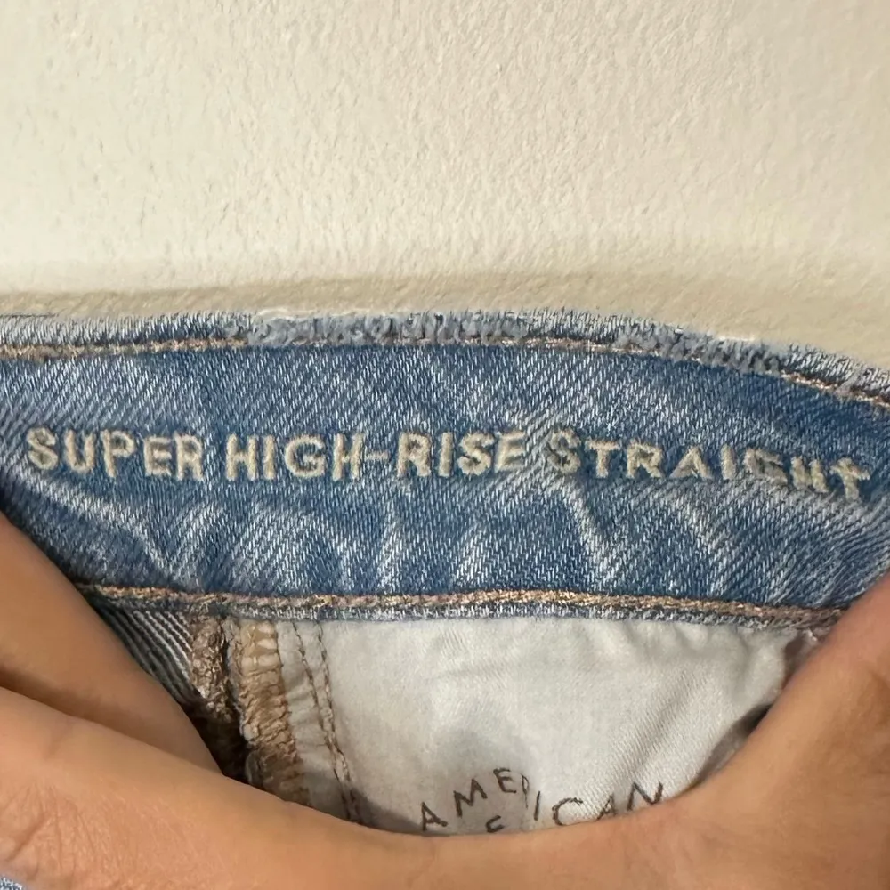 American Eagle Stretch Super High-Waisted Straight Jean Sz 2 R - Image 7