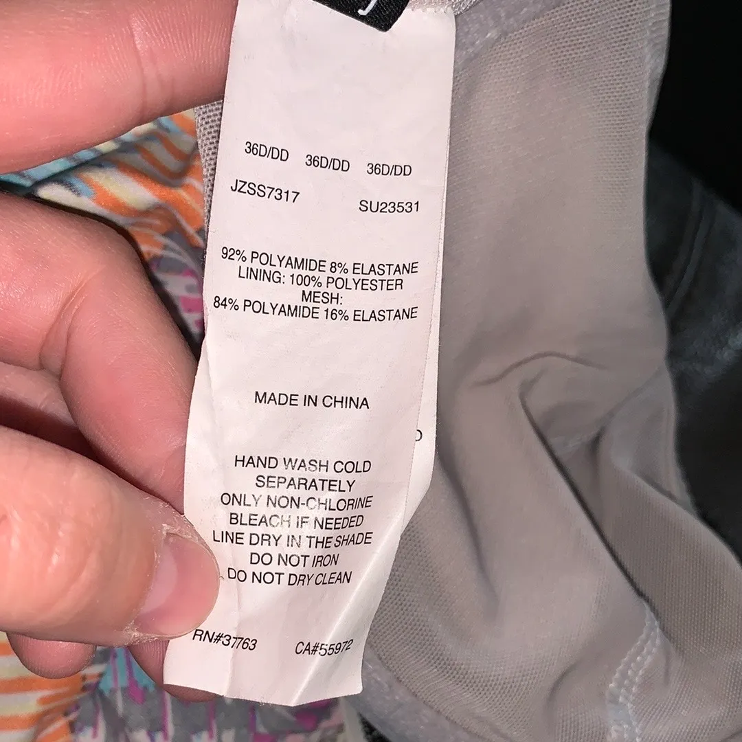 Jantzen Multicolor Chevron Print Women's 36 D/DD Tankini Swim Top - Image 10