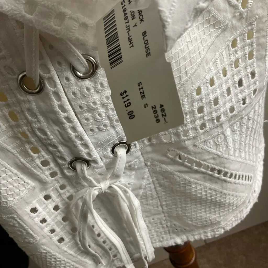 Sharon Young White Eyelet Button Down Shirt Size Small New - Image 5