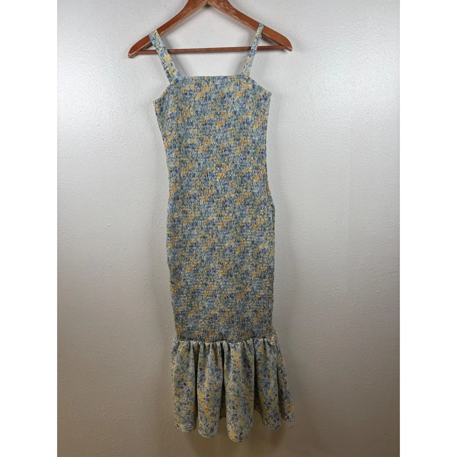 Pretty‎ Garden Small Floral Smocked Tank Midi Dress Square Neck Ruffle Hem - Image 2