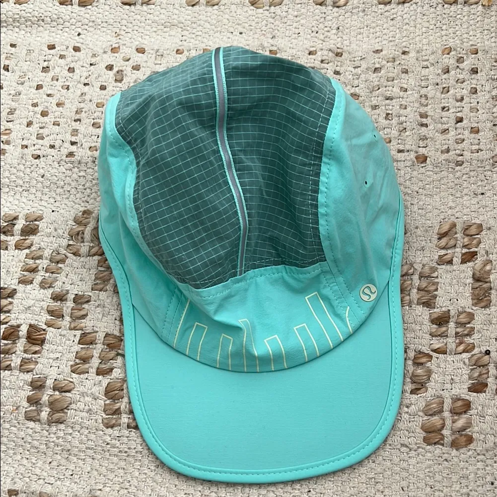 Lululemon Drawcord Hiking Cap NEW With Tags - Image 2