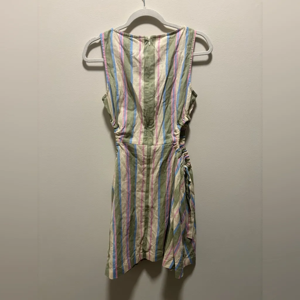 Reclaimed Vintage mini dress with cutouts and tie sides in linen Yellow Size 6 - Image 4