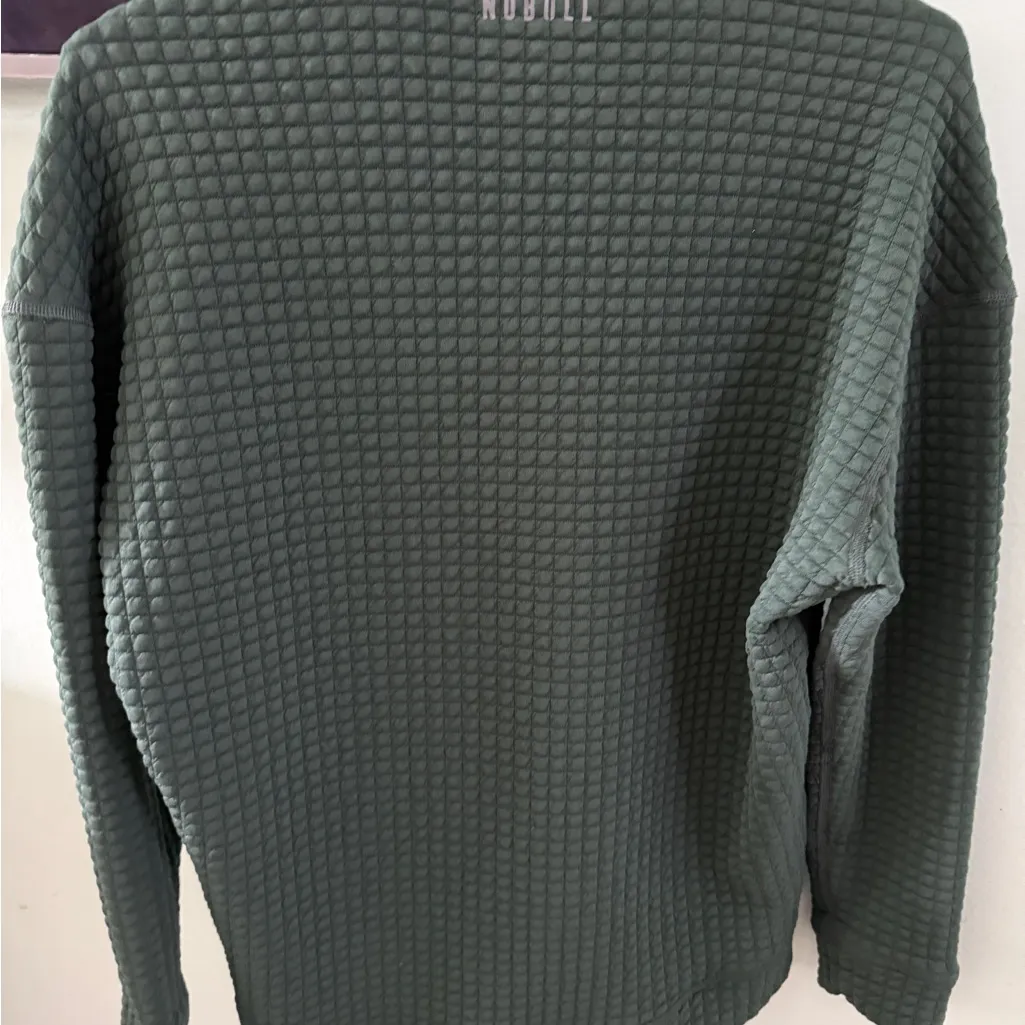 Lot of 3 No Bull quilted crew neck tops - Image 11