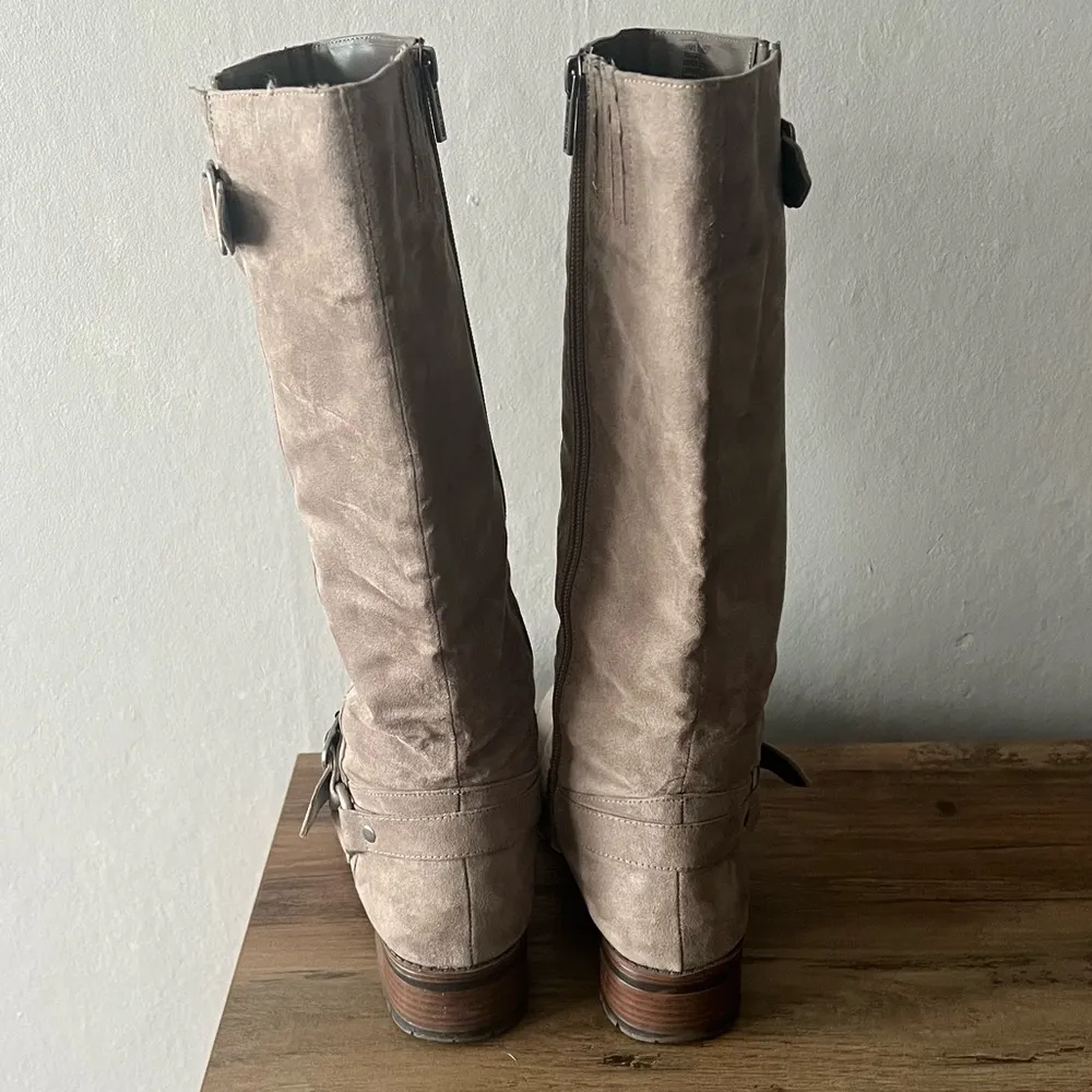 Kenneth Cole Reaction Tough Bet Riding Faux Suede Boot Size 6.5 - Image 6